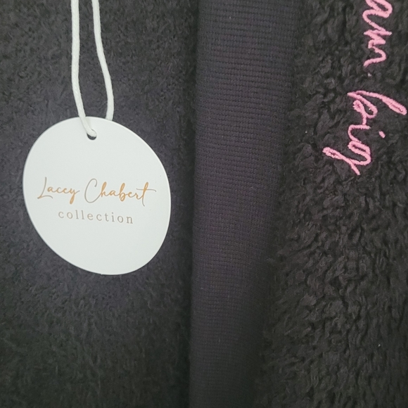 Lacey Chabert Marshmallow Chenille Cozy Cardigan - Picture 5 of 10